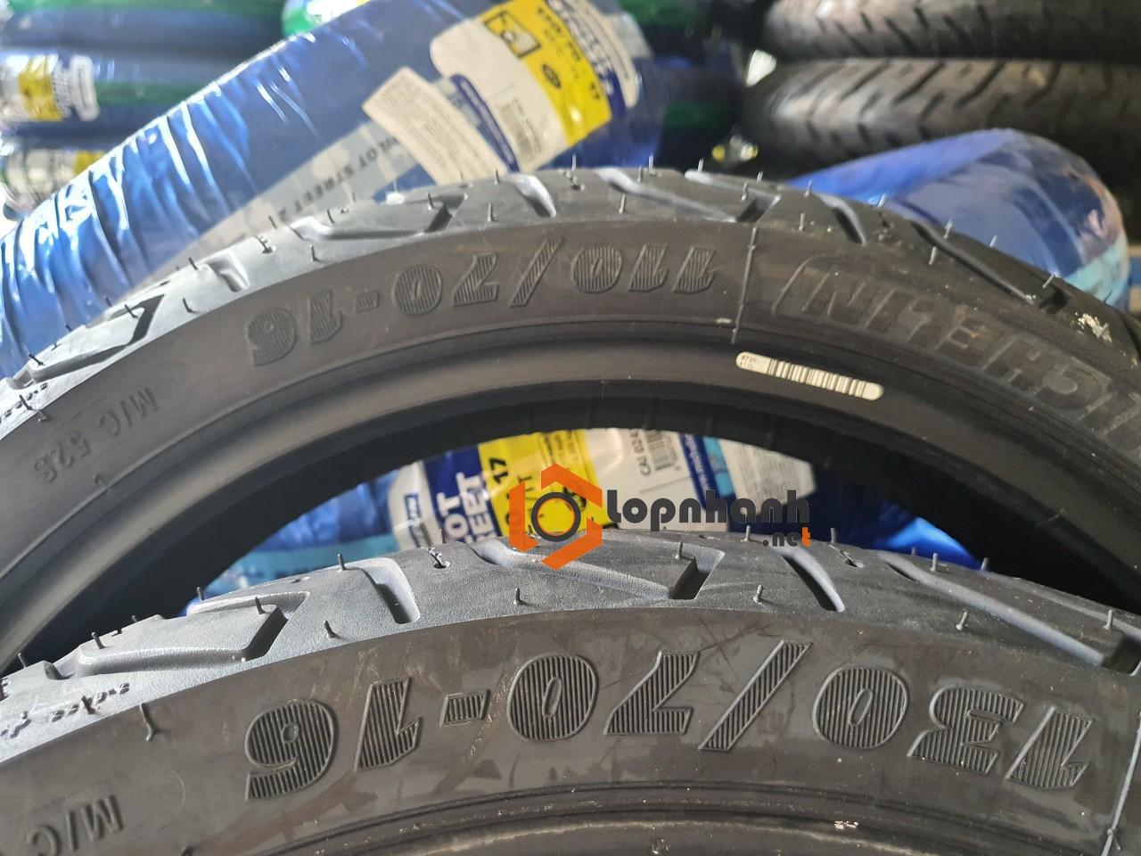 9735a968fdfa07a45eeb