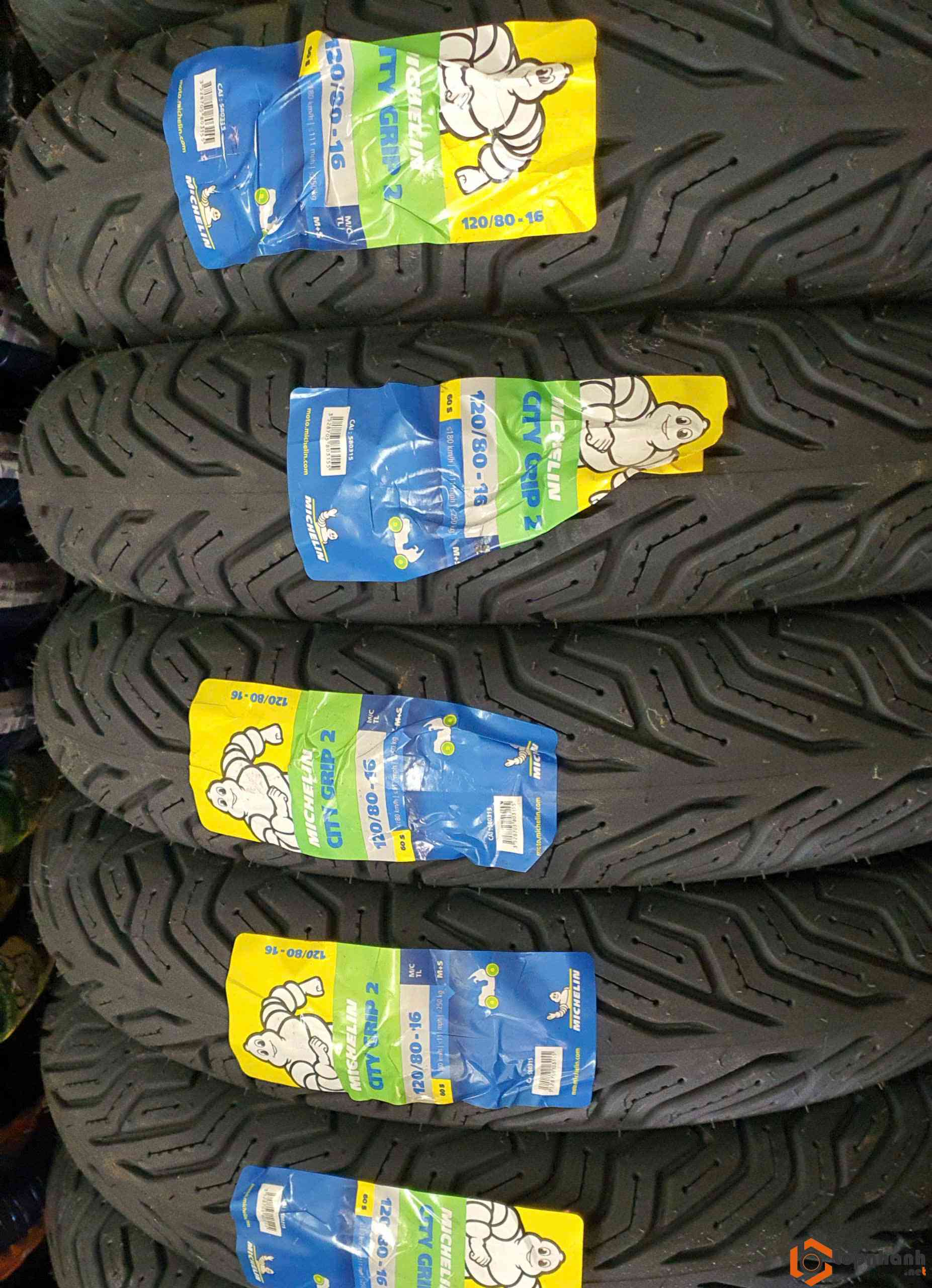 michelin city grip 2 cho xe honda SH 10