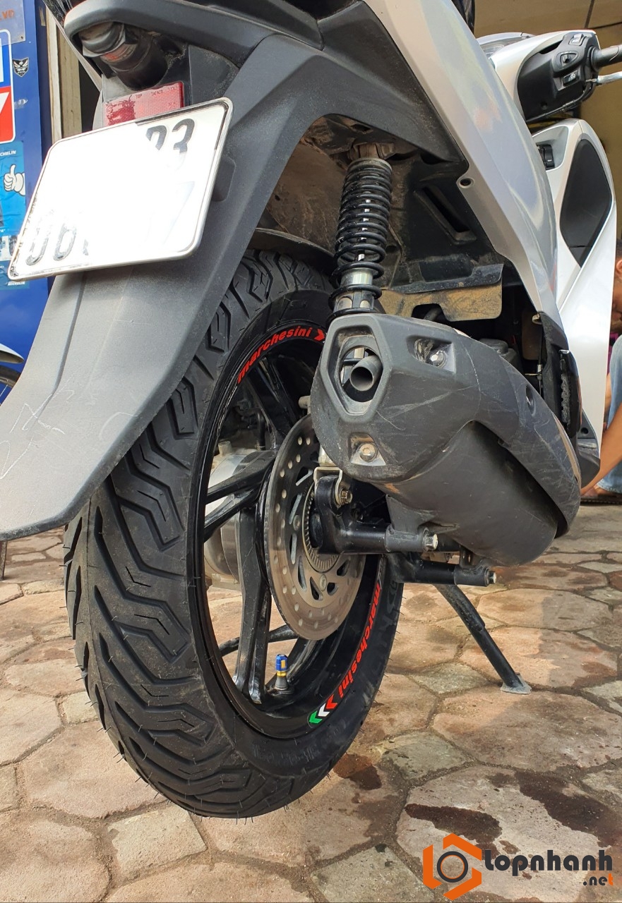 0eb3b96df2d20a8c53c3