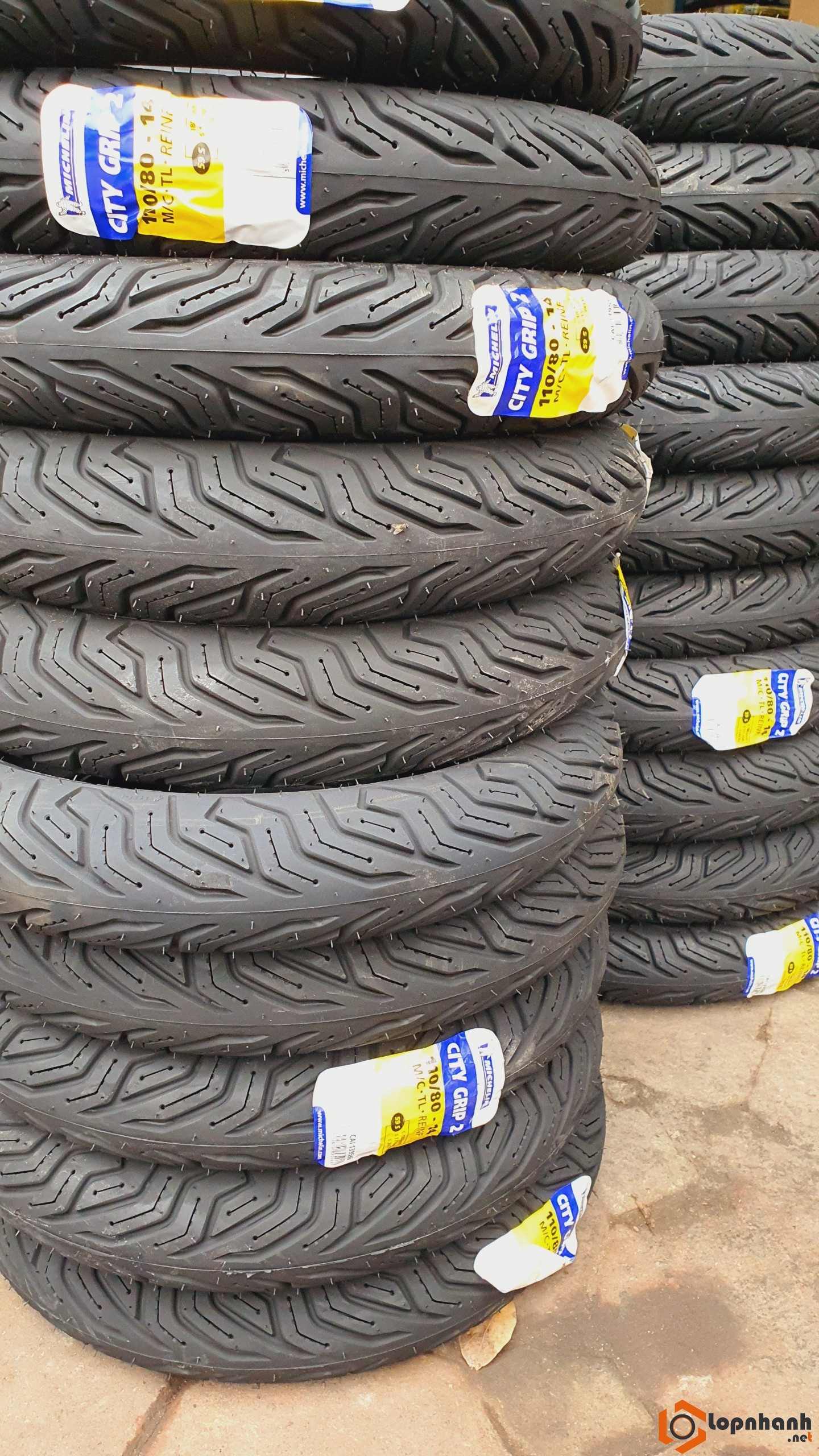 48b2937660a893f6cab970