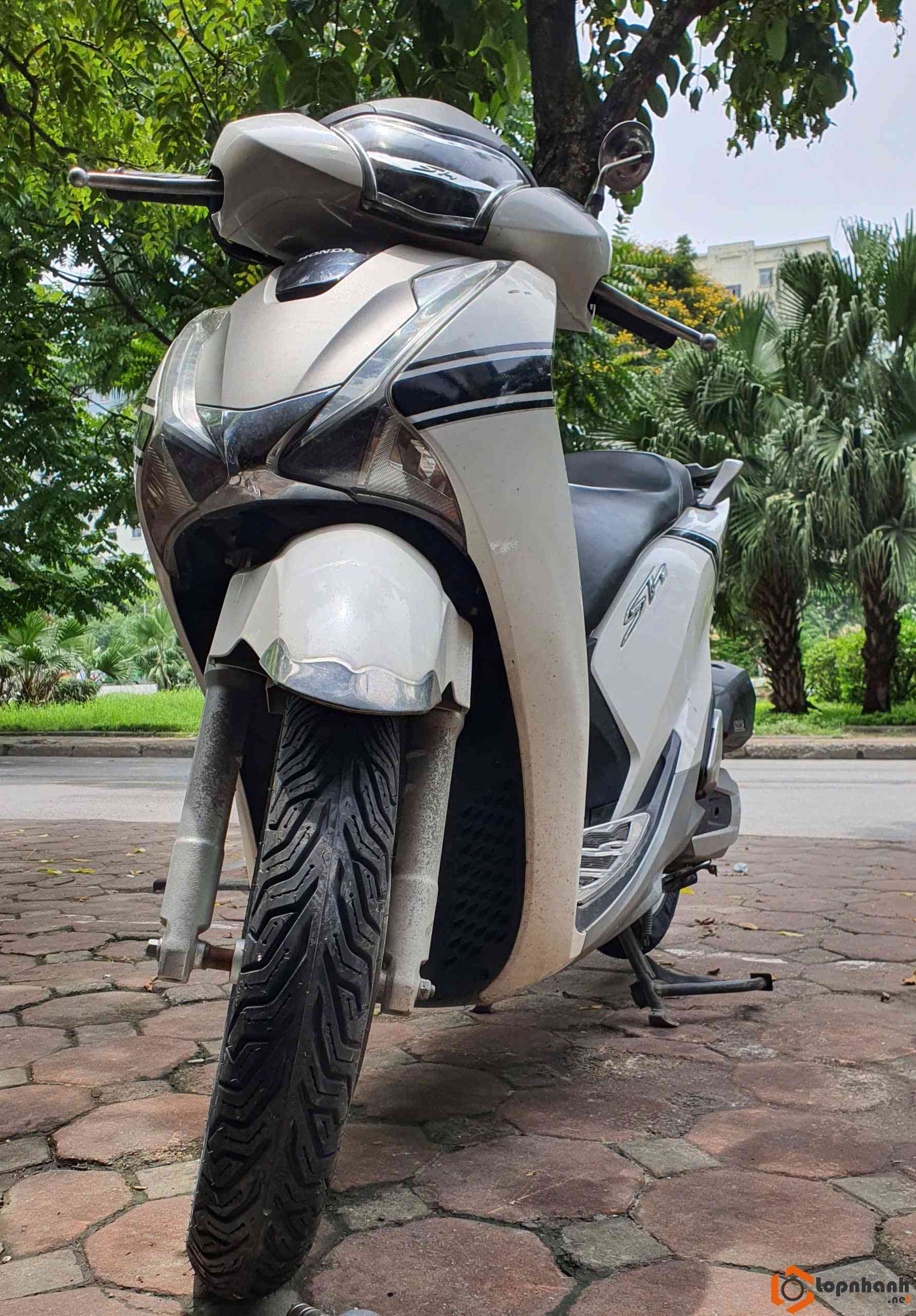 michelin city grip 2 cho xe honda SH 6