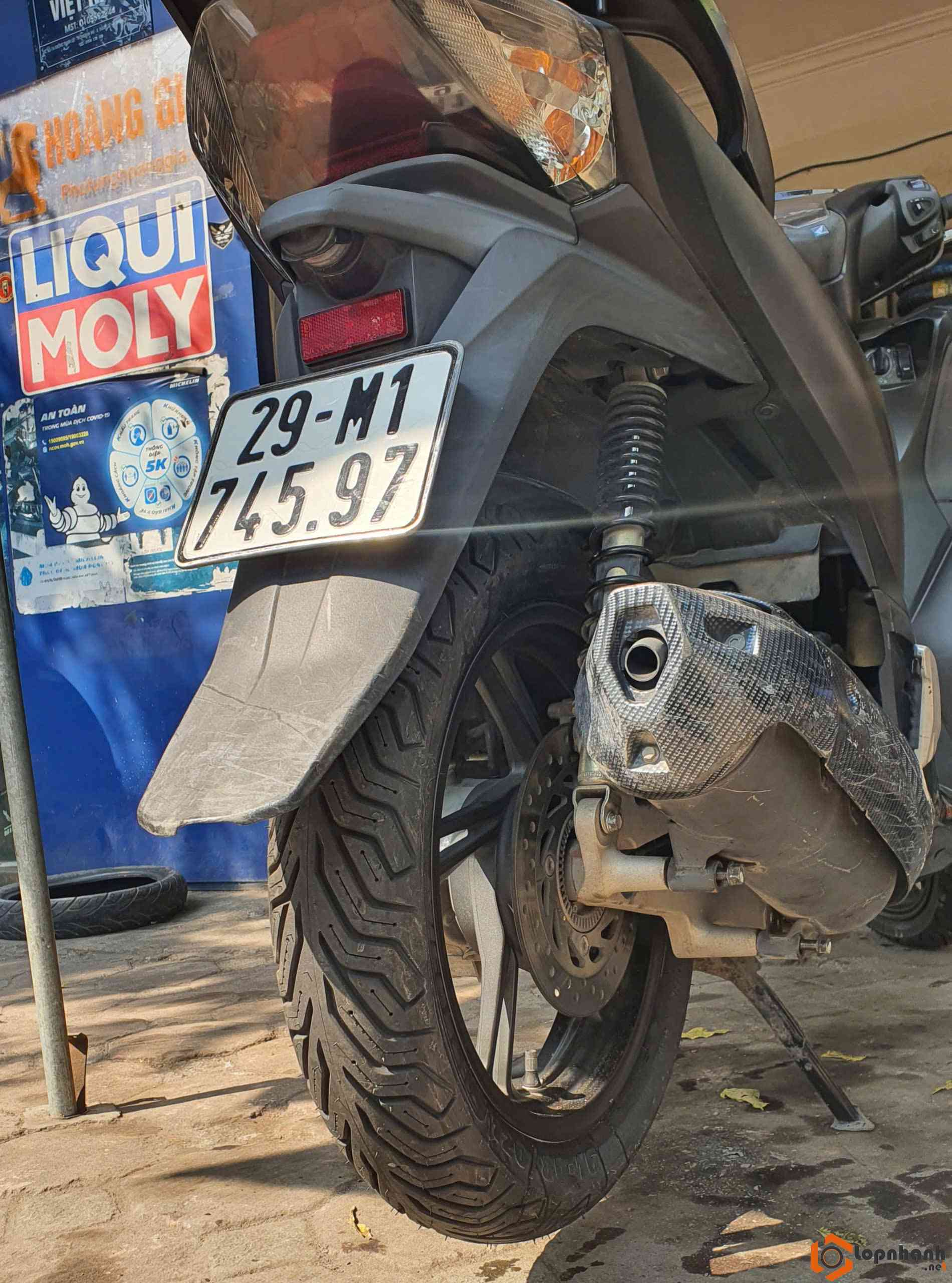 michelin city grip 2 cho xe honda SH 8
