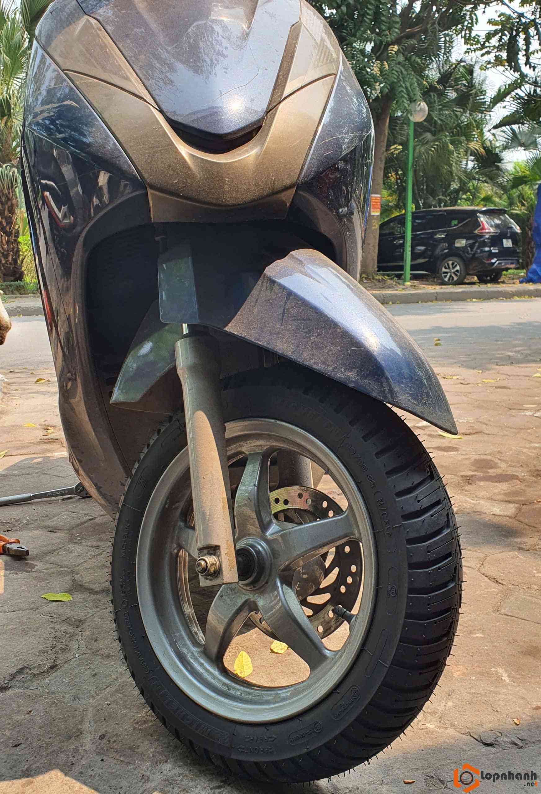 Michelin city extra cho xe lead 3